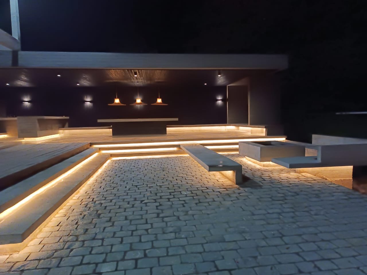 Piscina con neblina